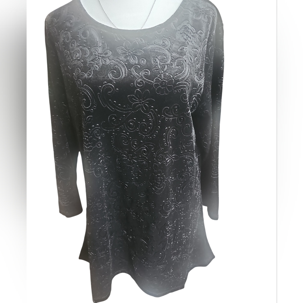 Ruby Rd. Vintage Black Velvet Floral Design ¾ Sleeve Tunic Blouse Medium